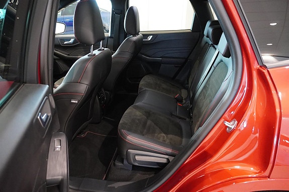 Ford Kuga 6 of 11