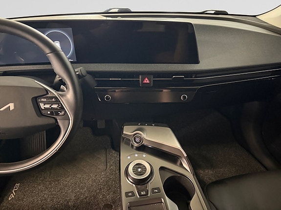 Kia EV6 13 of 25