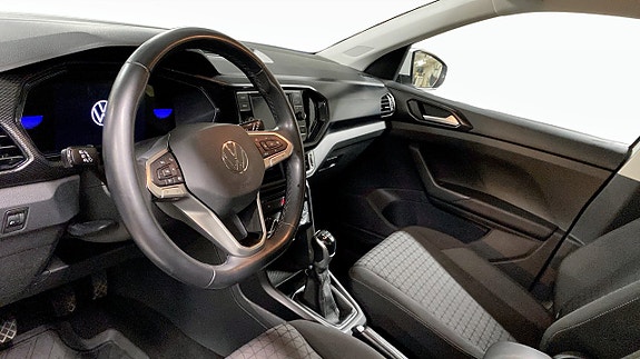 Volkswagen T-Cross 7 of 12
