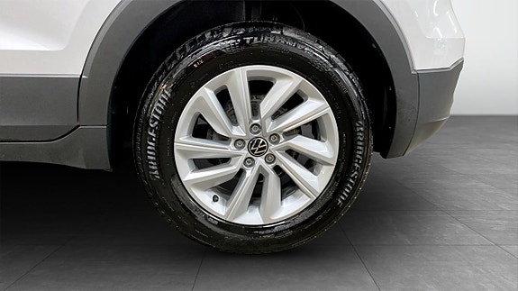 Volkswagen T-Cross 6 of 12