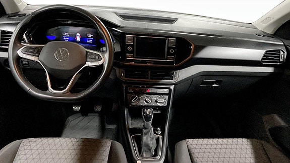 Volkswagen T-Cross 10 of 12