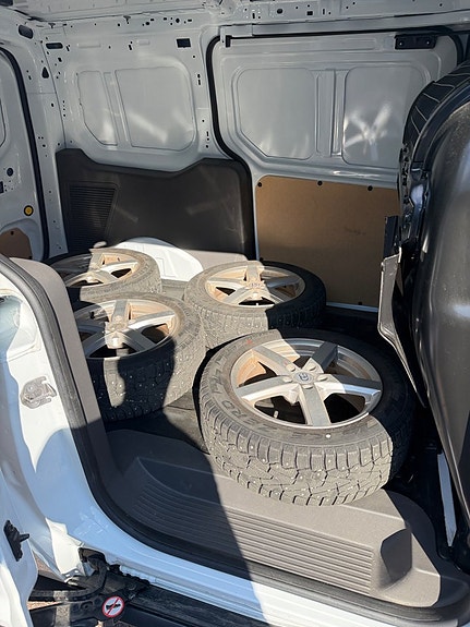 Ford Transit Connect 20 of 26