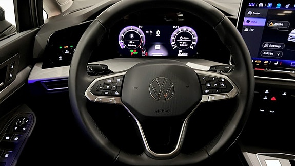 Volkswagen Golf I 18 of 21