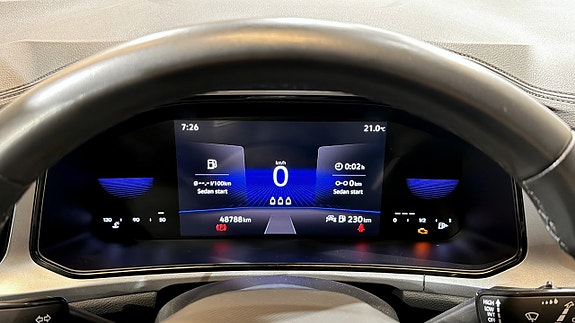 Volkswagen T-Roc 17 of 18