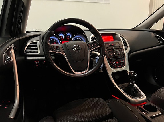 Opel Astra 14 of 22