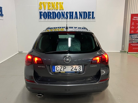 Opel Astra 10 of 22