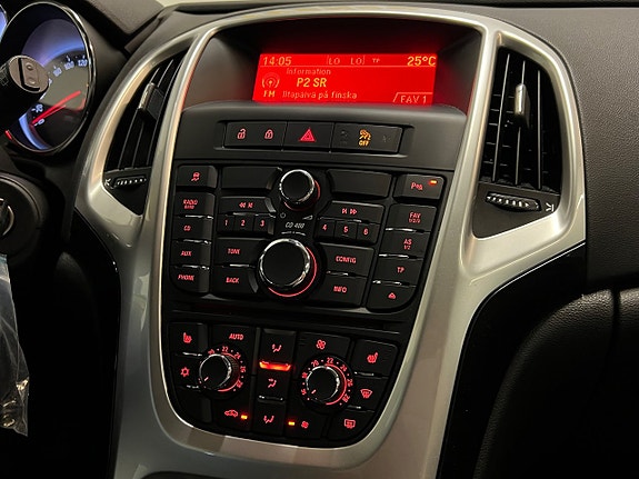 Opel Astra 21 of 22