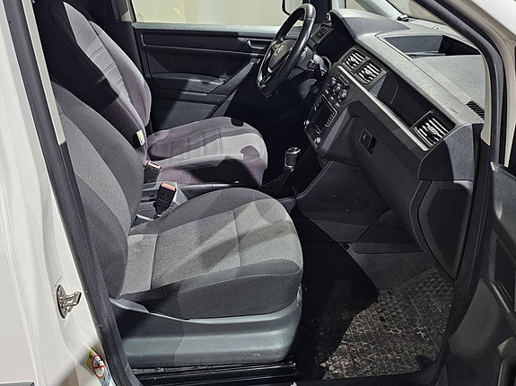 Volkswagen Caddy 6 of 21