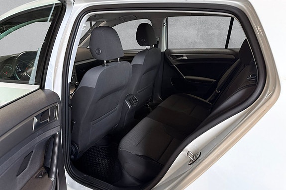 Volkswagen Golf I 15 of 17
