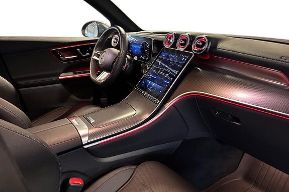 Mercedes-Benz GLC300 e 10 of 27