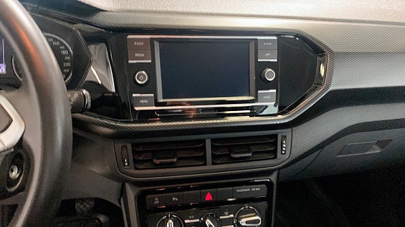 Volkswagen T-Cross 9 of 13