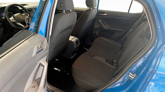 Volkswagen T-Cross 11 of 13