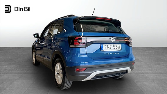 Volkswagen T-Cross 3 of 13