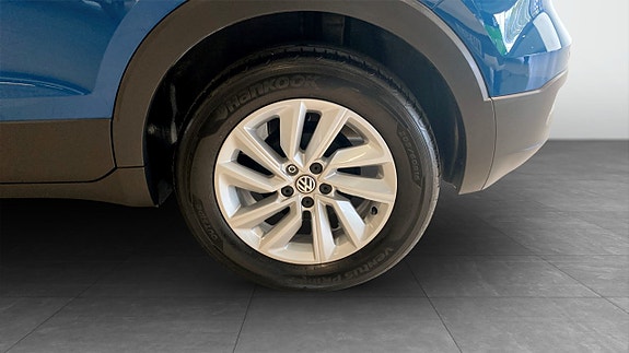 Volkswagen T-Cross 6 of 13