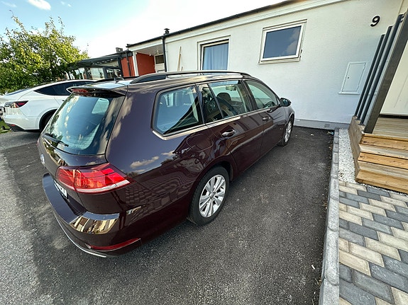 Volkswagen Golf VII 4 of 8