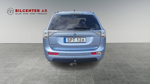 Mitsubishi Outlander 4 of 19