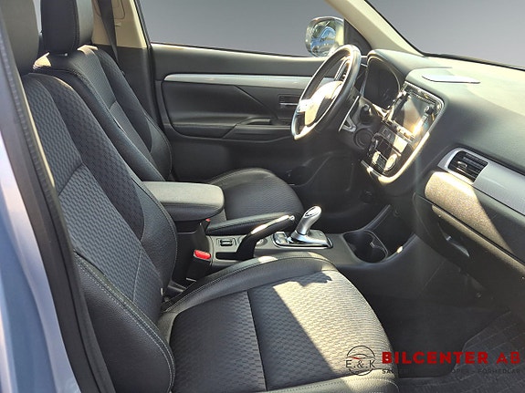 Mitsubishi Outlander 15 of 19