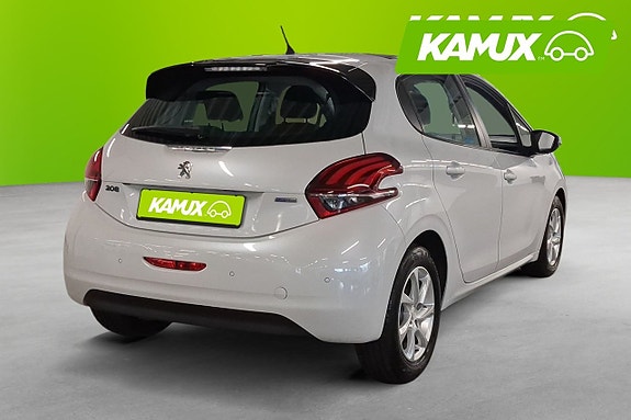 Peugeot 208 4 of 19