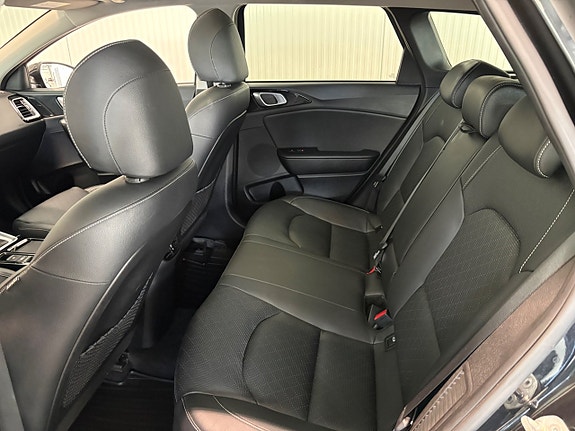Kia Ceed 22 of 25