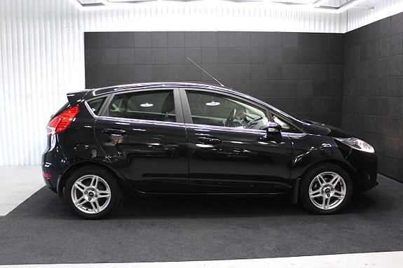 Ford Fiesta 7 of 14