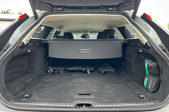 Volvo V90 12 of 21