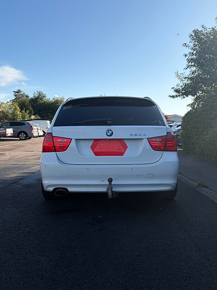 BMW 320d 5 of 11