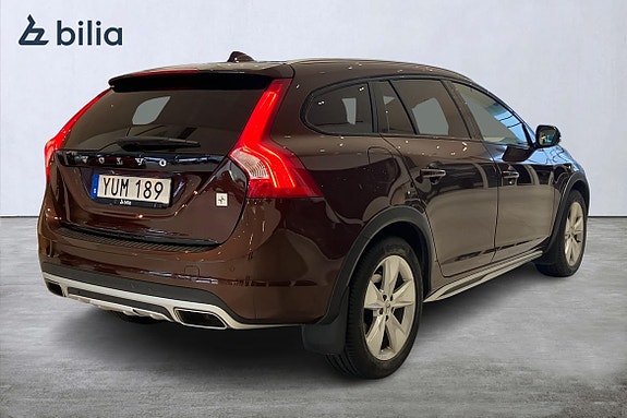 Volvo V60 Cross Country 19 of 21