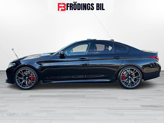 BMW M5 2 of 27