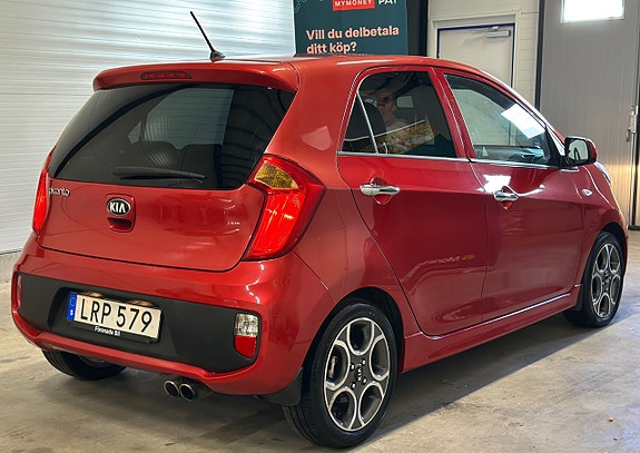 Kia Picanto 6 of 21