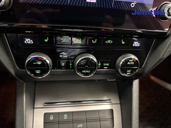 Skoda Octavia 13 of 16