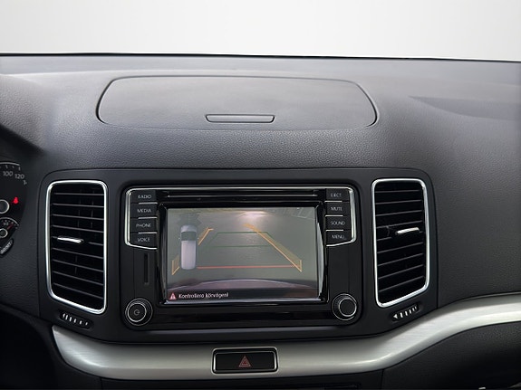 Volkswagen Sharan 16 of 22