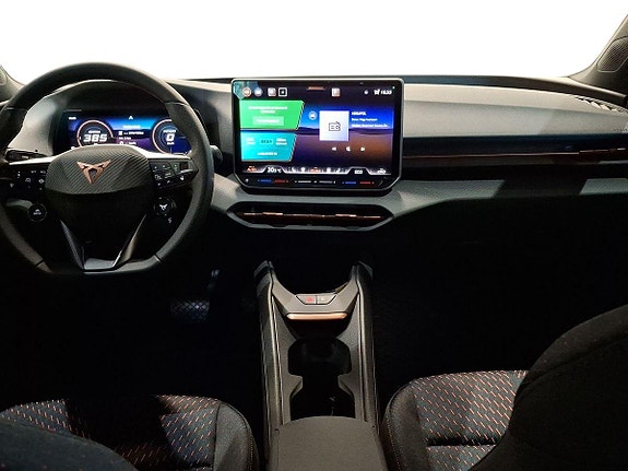 Cupra Raval 12 of 26