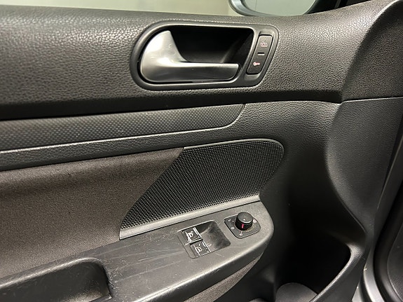Volkswagen Golf I 14 of 19