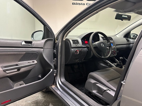 Volkswagen Golf I 11 of 19