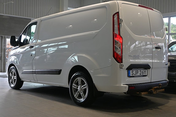 Ford Transit Custom 3 of 22