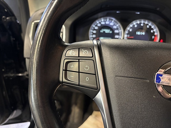 Volvo S60 17 of 25