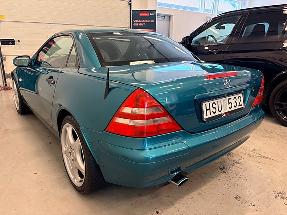 Mercedes-Benz SLK230 15 of 30