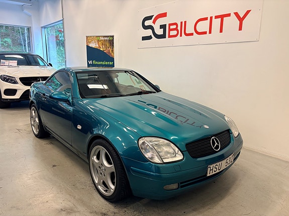 Mercedes-Benz SLK230 6 of 30