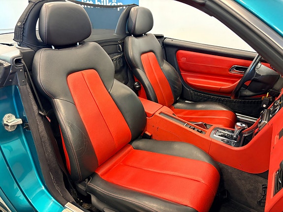 Mercedes-Benz SLK230 26 of 30