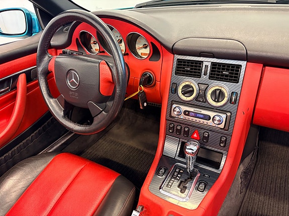Mercedes-Benz SLK230 28 of 30