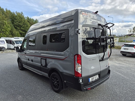 Dethleffs GlobeTrail 590C under 6 meter, extra rymligt badrum, kanonfin 5 of 26