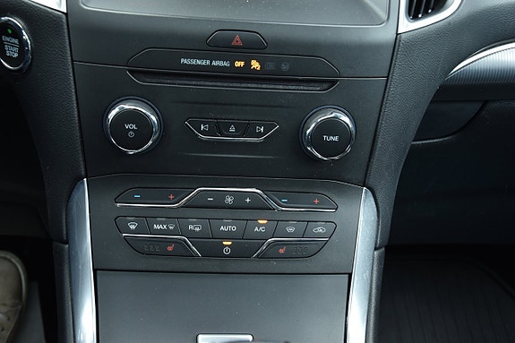 Ford S-MAX 19 of 28