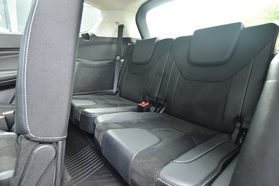 Ford S-MAX 13 of 28
