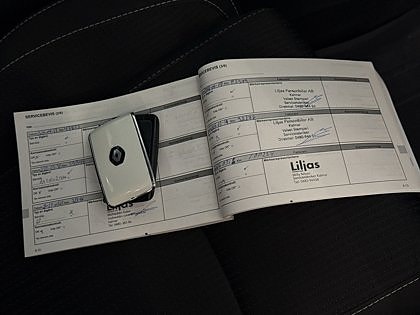 Renault Megane 27 of 27
