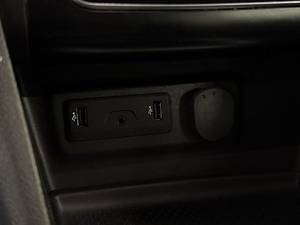 Renault Megane 26 of 27
