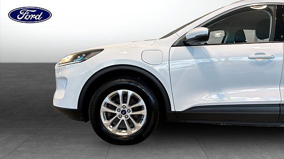Ford Kuga 9 of 9