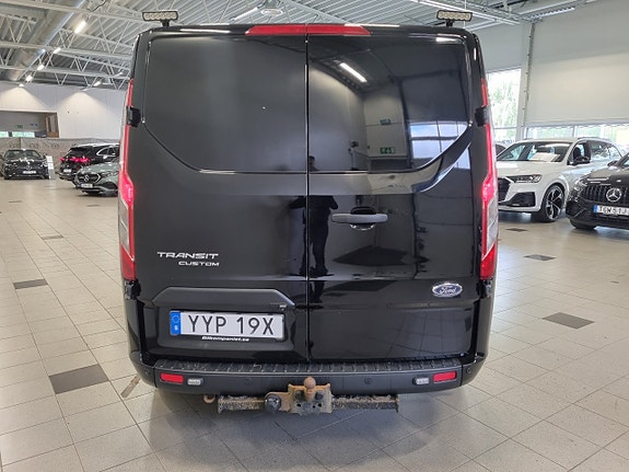 Ford Transit Custom 6 of 14