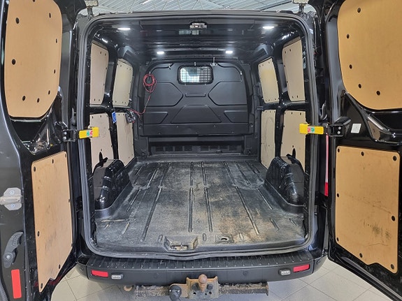 Ford Transit Custom 7 of 14