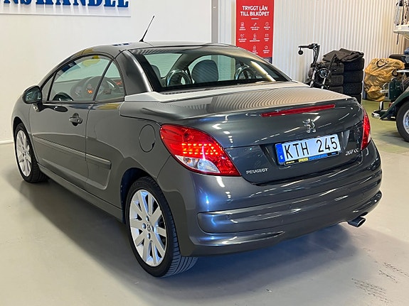Peugeot 207 CC 6 of 24