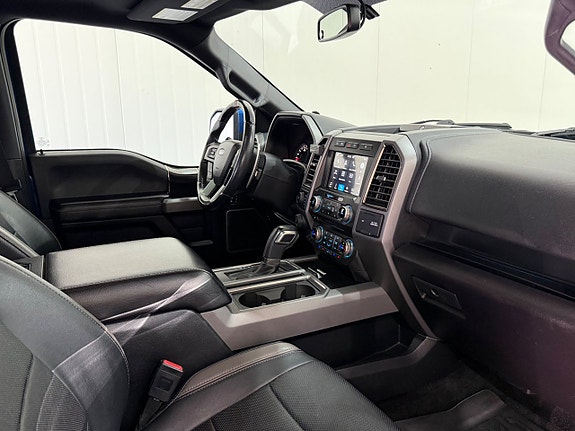 Ford F-150 12 of 19